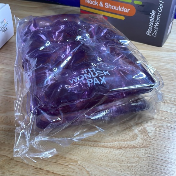 The Wonder Pax Neck & Shoulder Reusable Cool/Warm Gel Pack New In Box - Picture 6 of 12